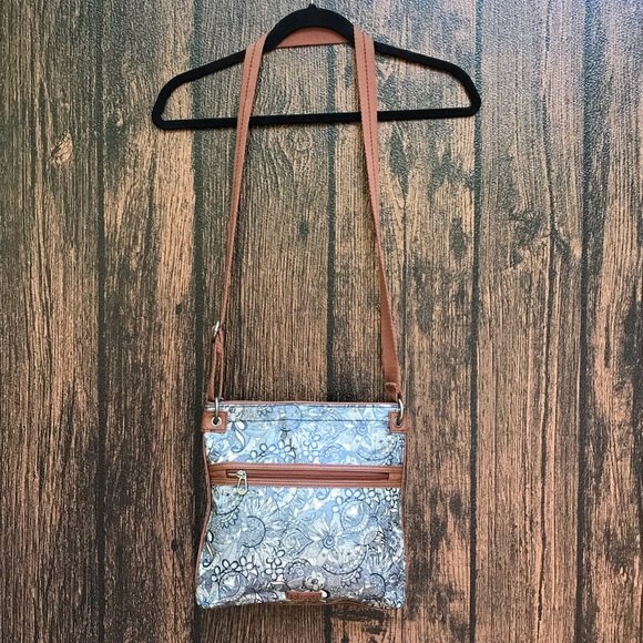 Sakroots Navy Blue Spirit Desert Floral Crossbody Trip Pouch Adjustable Strap - Picture 11 of 14